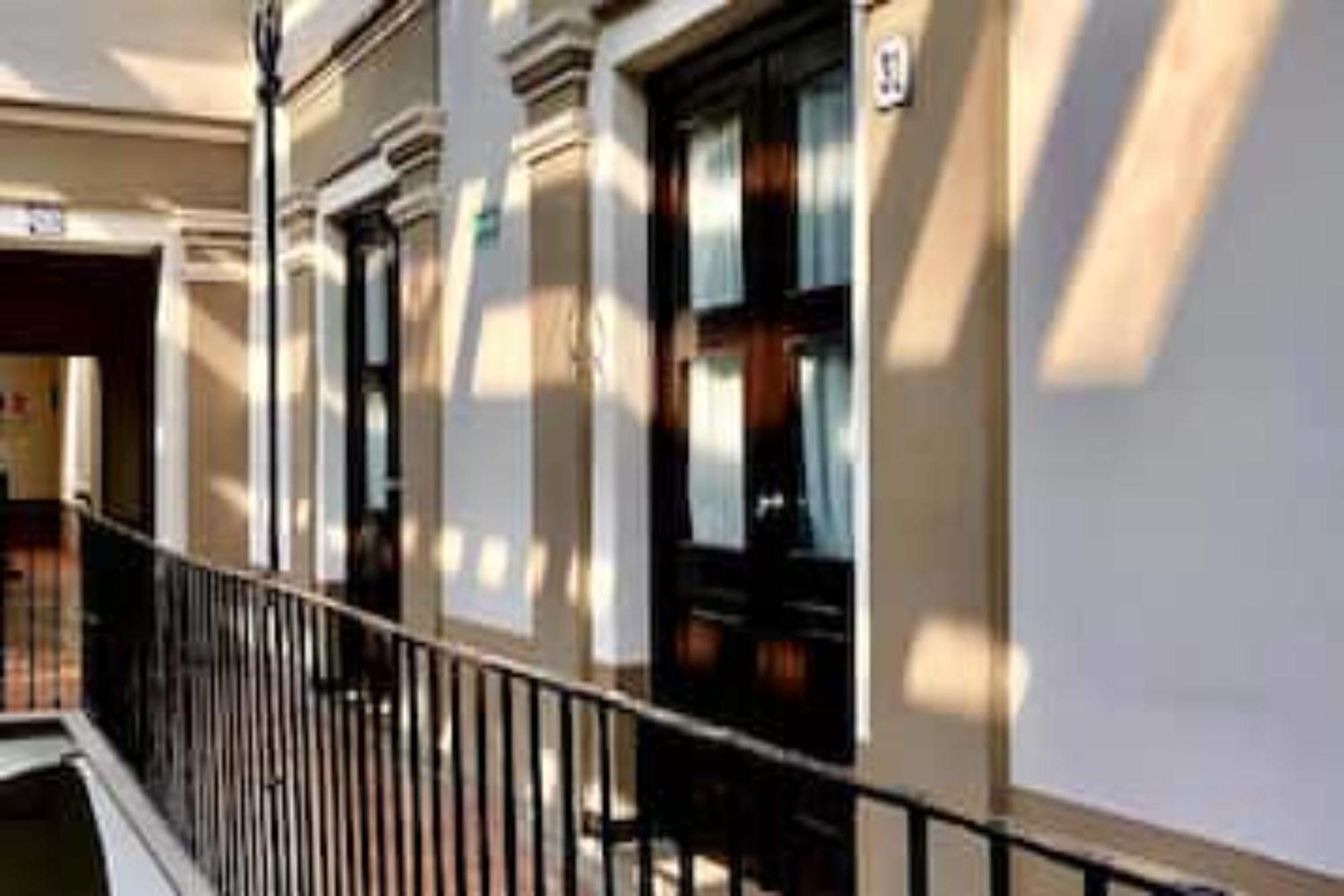 Oyo Hotel Emperadores Inn, 阿特利斯科 外观 照片
