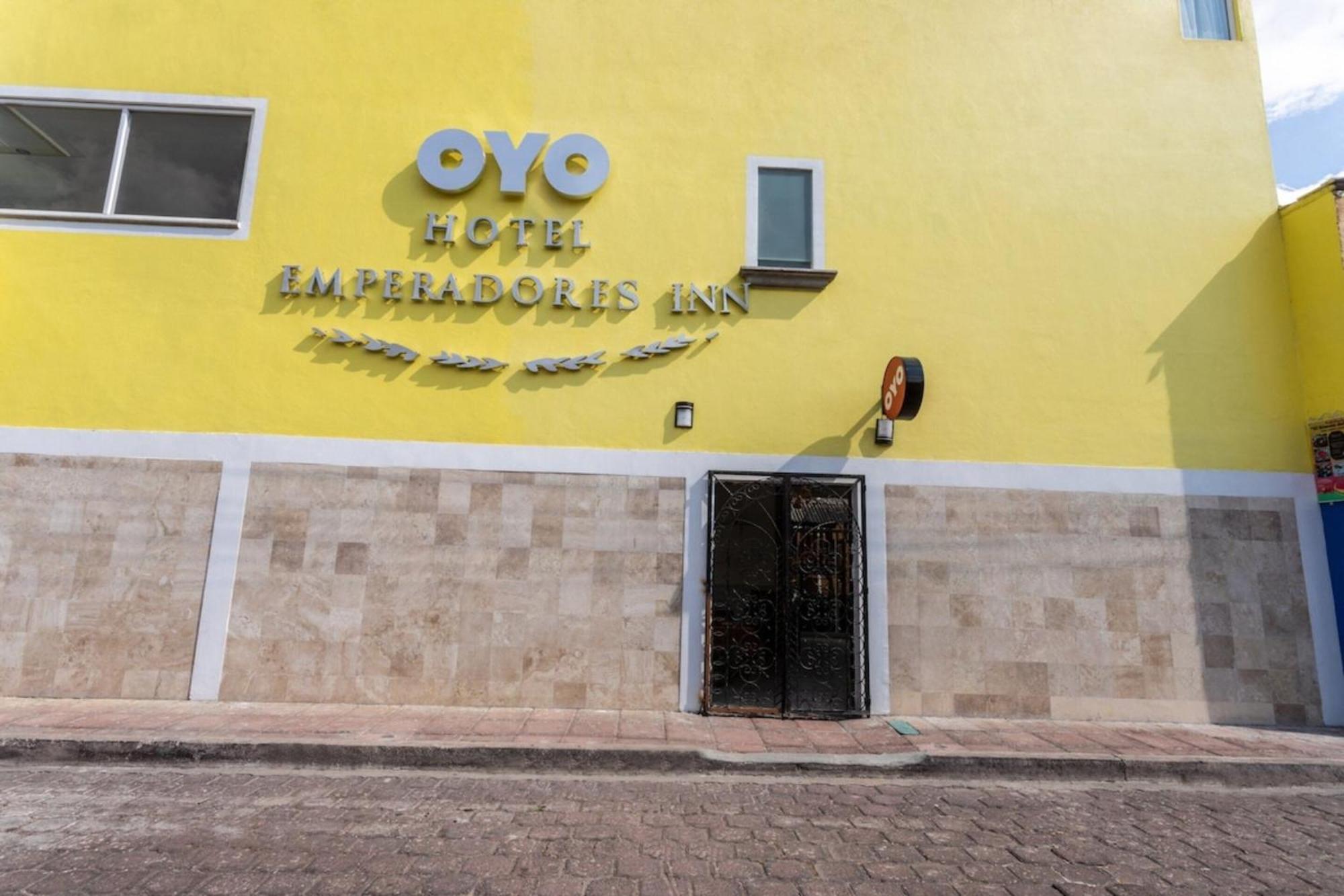 Oyo Hotel Emperadores Inn, 阿特利斯科 外观 照片
